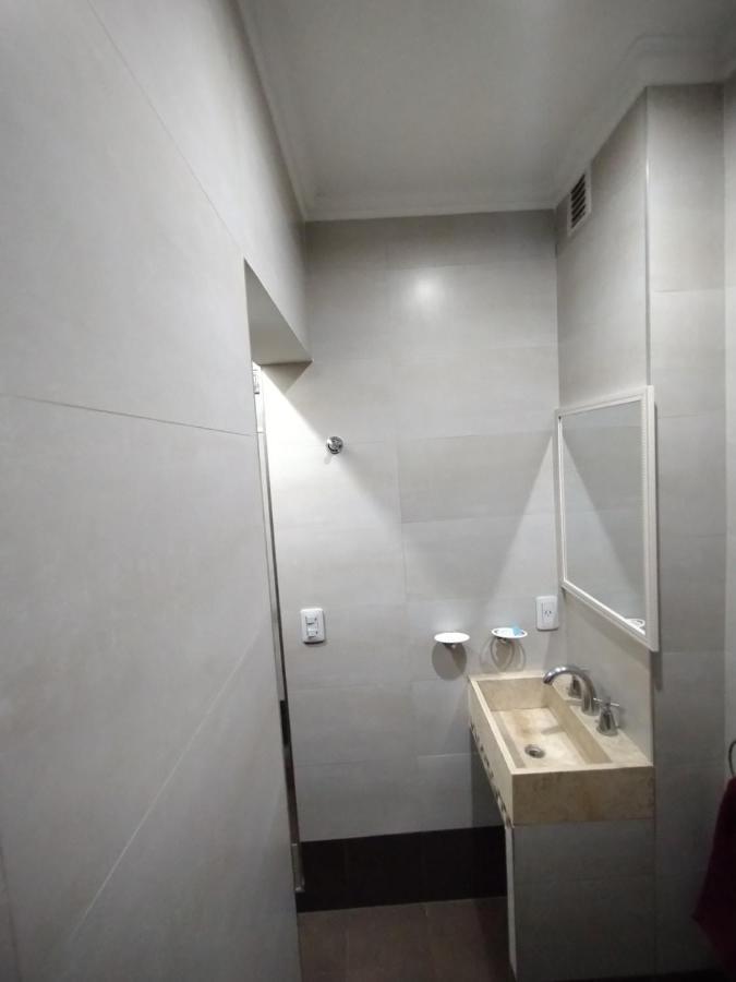 Hostel Terminal Mendoza Dış mekan fotoğraf